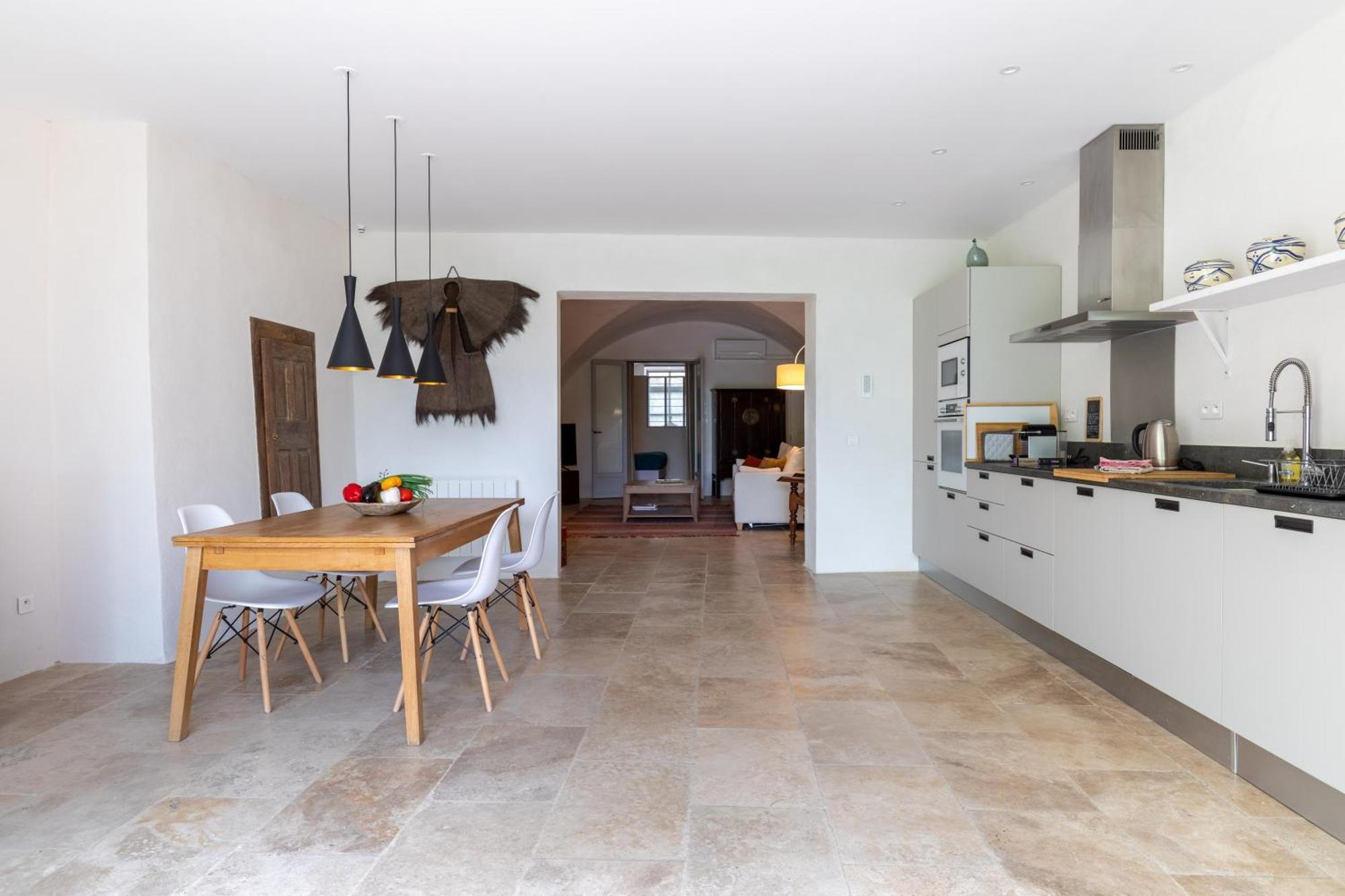 Les Canisses, Magnifique Appartement Avec Terrasse Au Coeur D'Uzes Exterior photo